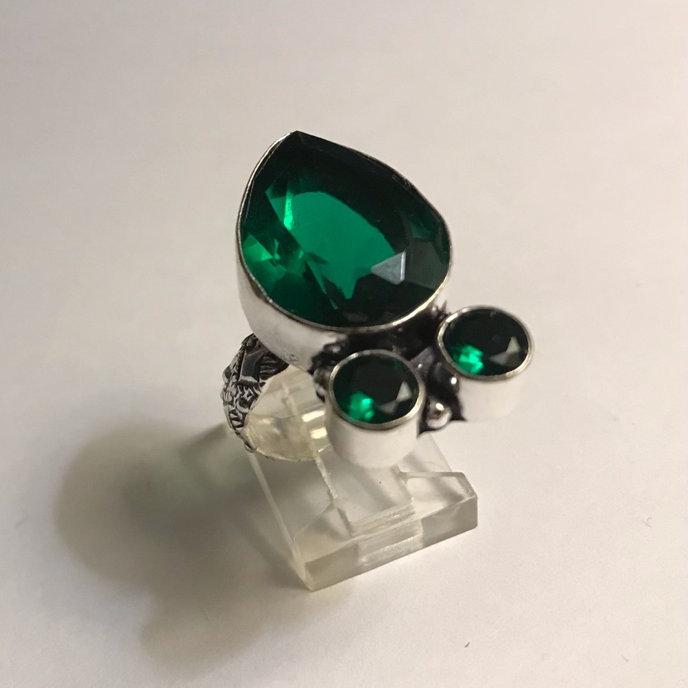 Chrome Diopside Stamped 925 Sterling Silver Ring